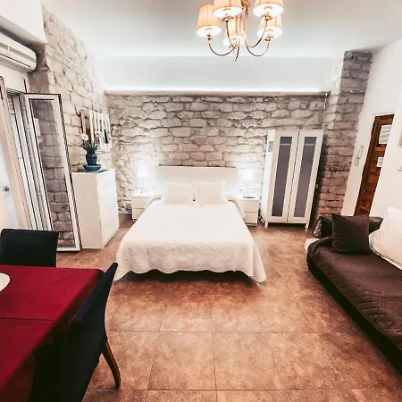 Antonio Guesthouse Alicante-2